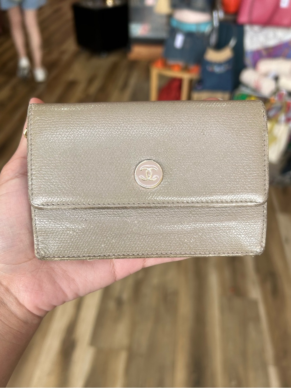 VINTAGE Chanel Caviar Key Card Holder